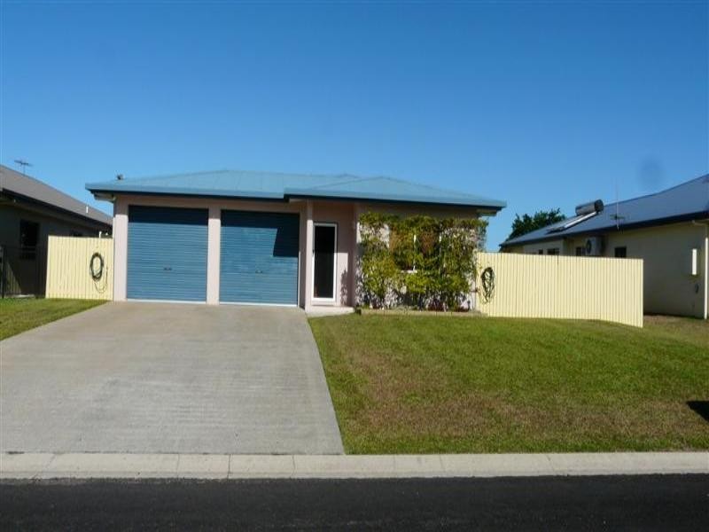 17 Peter Street, Innisfail QLD 4860