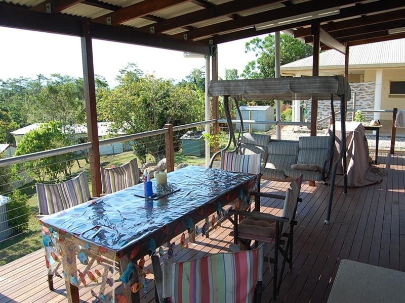 8 CHURCH, Innisfail QLD 4860