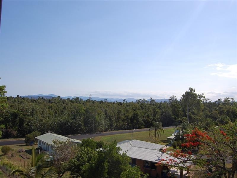 8 CHURCH, Innisfail QLD 4860