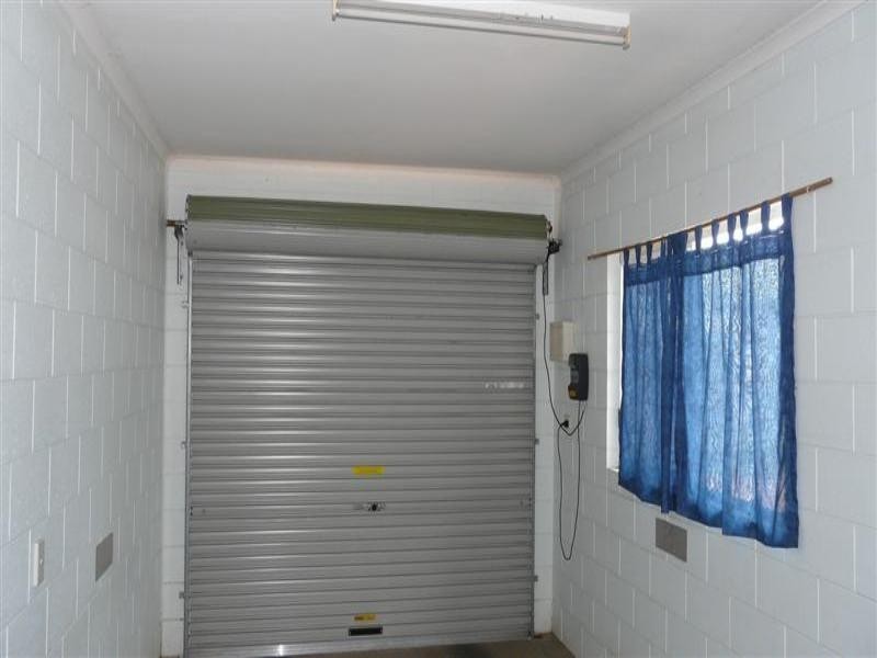 Unit 2, 4 River Avenue, Innisfail QLD 4860