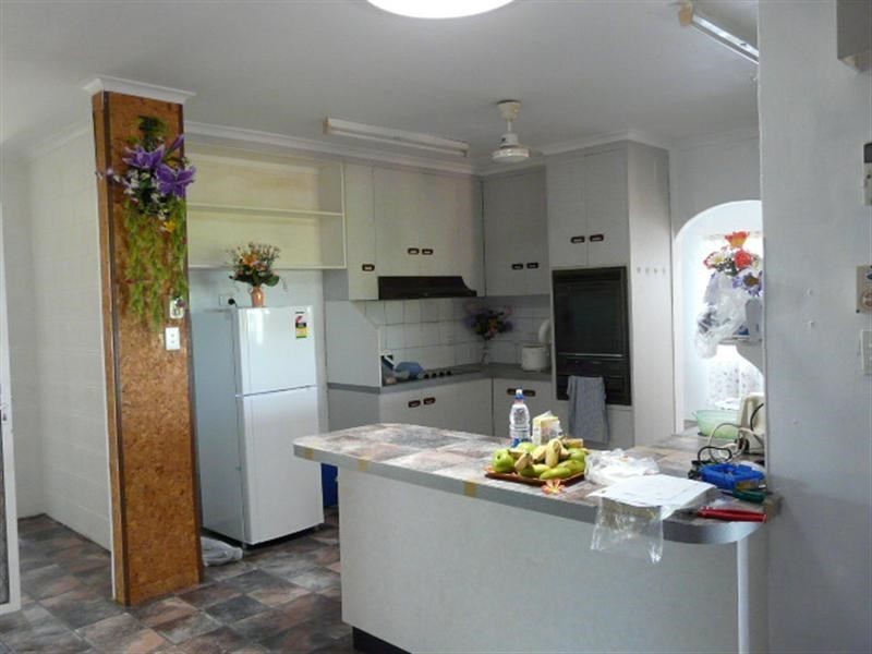 2 Grech Close, Wangan QLD 4871