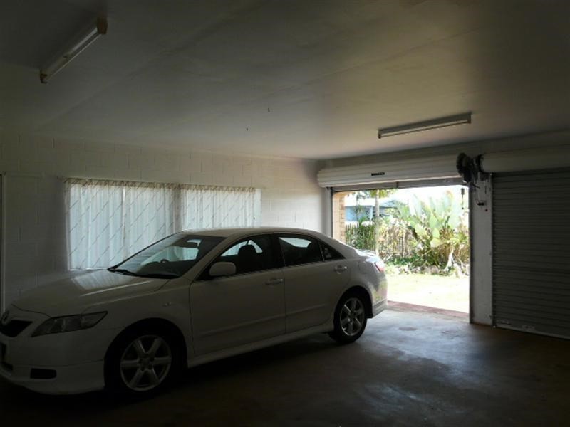 2 Grech Close, Wangan QLD 4871