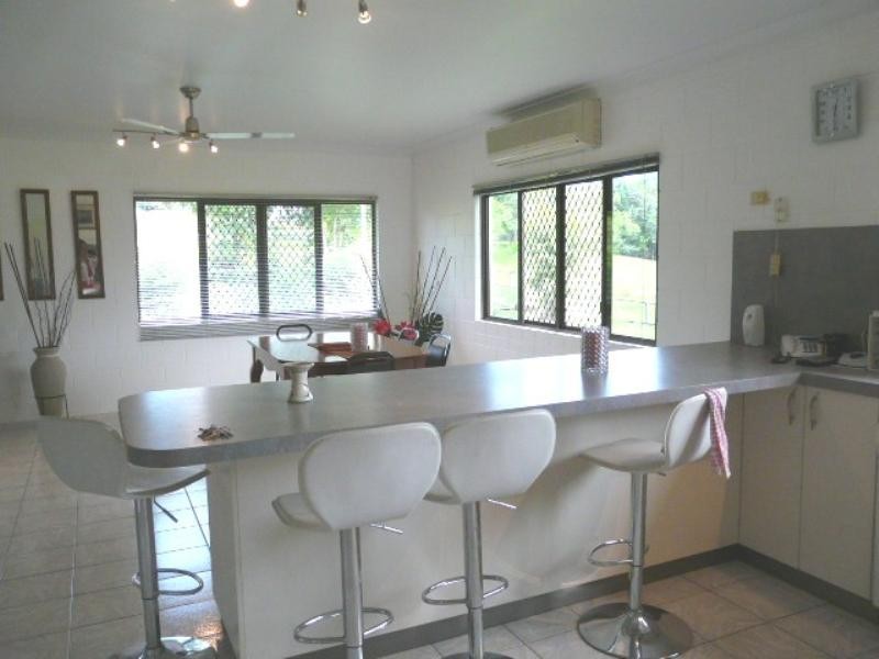 10 LOWER HICKEY, Innisfail QLD 4860