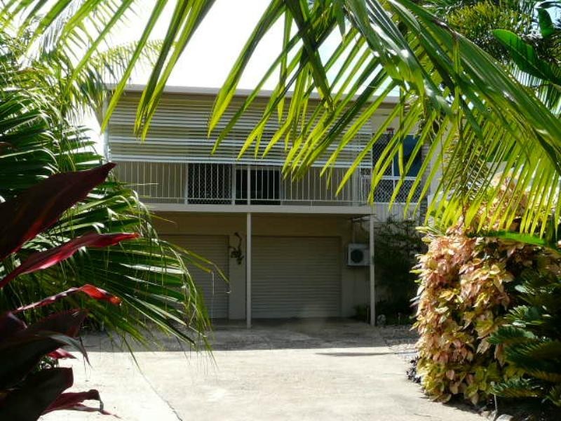 9 COLYER Close, Innisfail QLD 4860