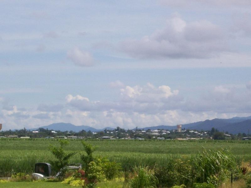 10 Witchetty Place, Innisfail QLD 4860