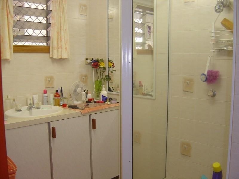 unit 1 8 Bon Villa, Innisfail QLD 4860