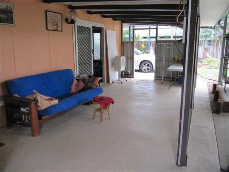 22 Maud Street, Flying Fish Point QLD 4860