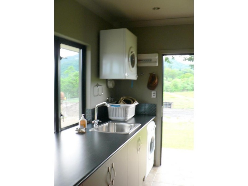 Utchee Creek QLD 4871