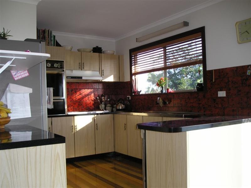 6 Carroo Close, Innisfail Estate QLD 4860