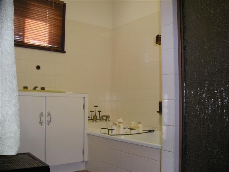 6 Carroo Close, Innisfail Estate QLD 4860