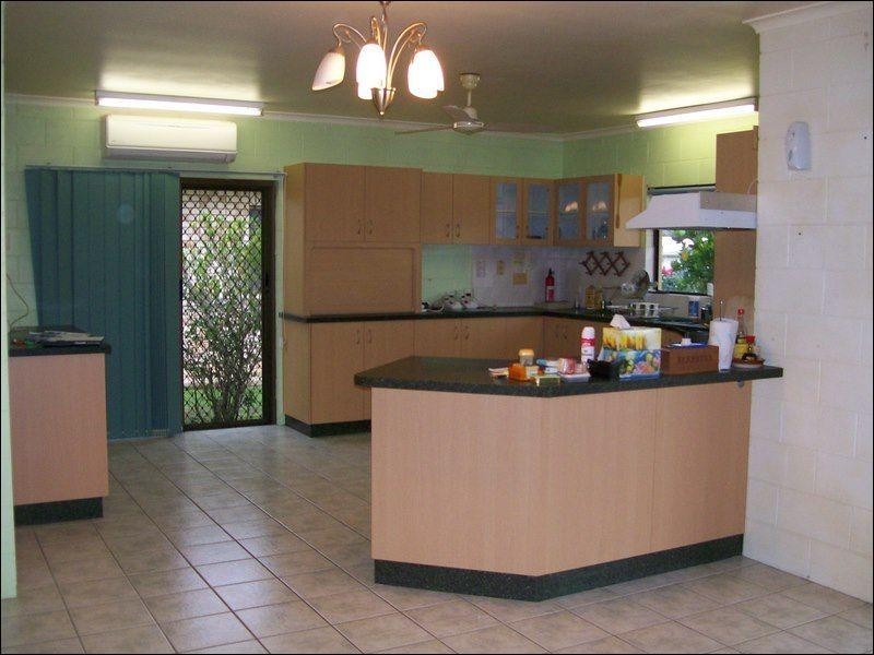 15 Boulter Close, Belvedere QLD 4860