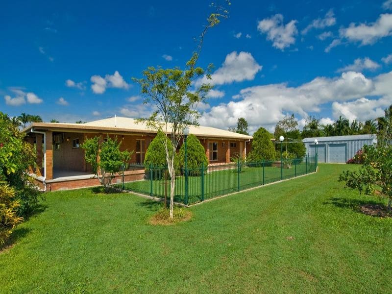 123 Etty Bay Road, Innisfail QLD 4860