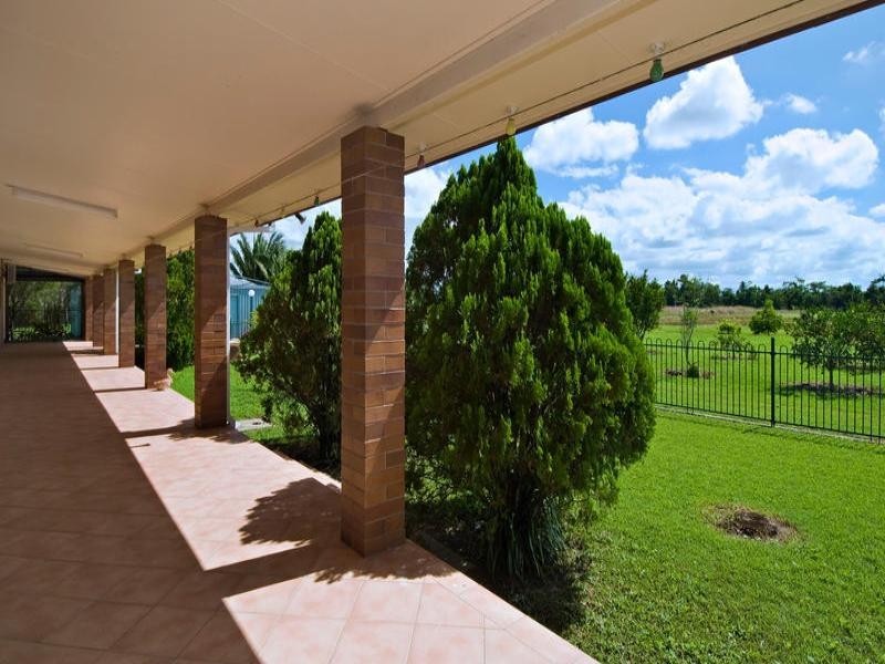 123 Etty Bay Road, Innisfail QLD 4860