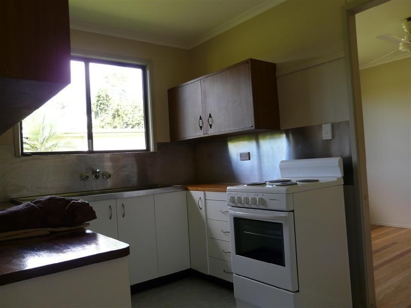 34 Gibson Road, Mena Creek QLD 4871