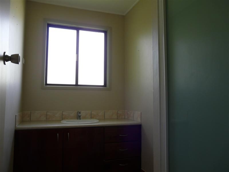 34 Gibson Road, Mena Creek QLD 4871