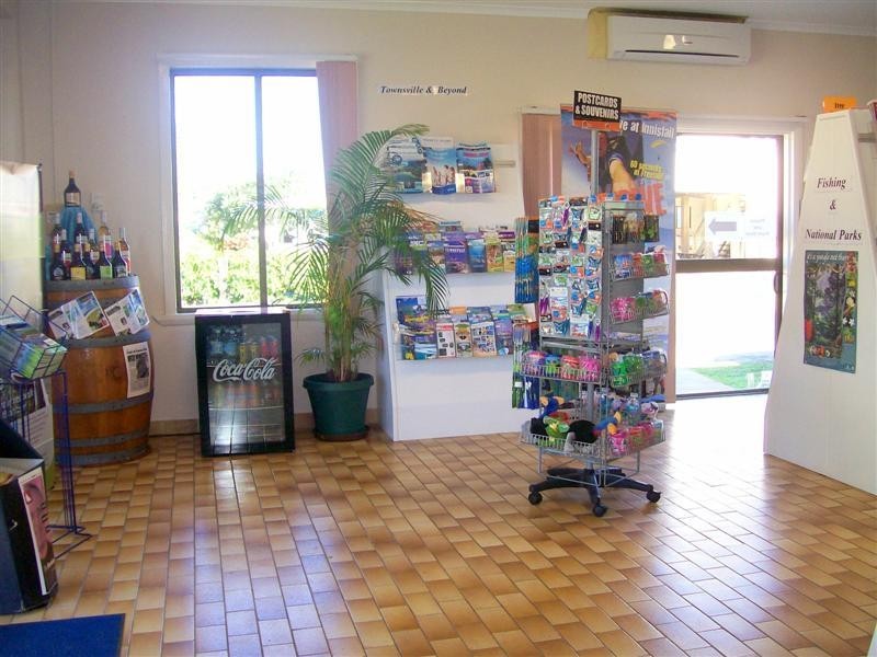 10 River Avenue, Innisfail QLD 4860