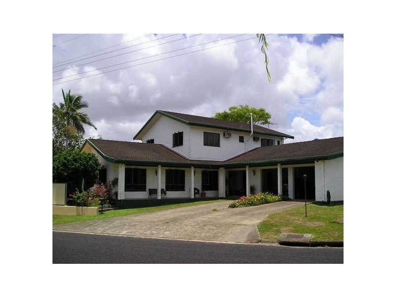 40 Riverside Crescent, Innisfail QLD 4860