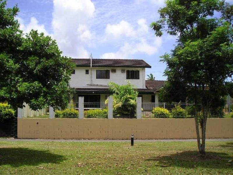 40 Riverside Crescent, Innisfail QLD 4860