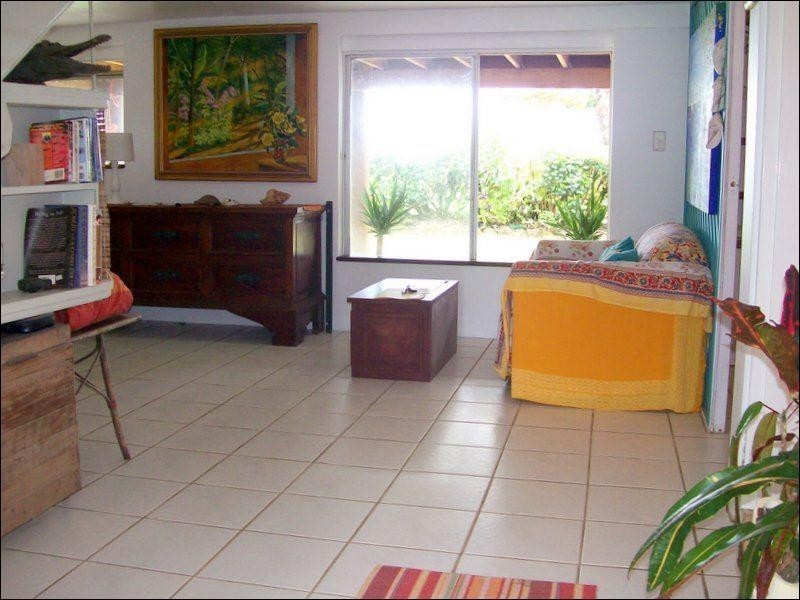 19 Esplanade, Flying Fish Point QLD 4860