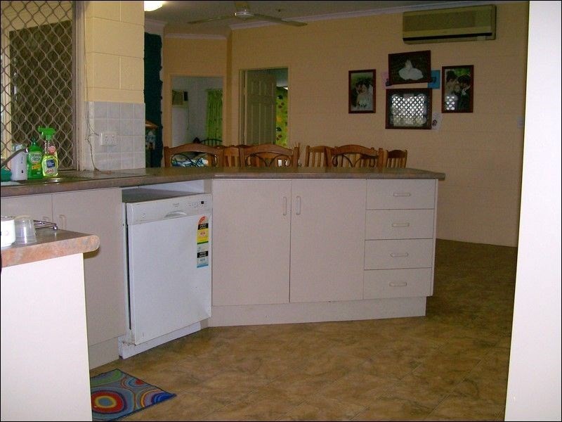 2 Graham Close, Wangan QLD 4871