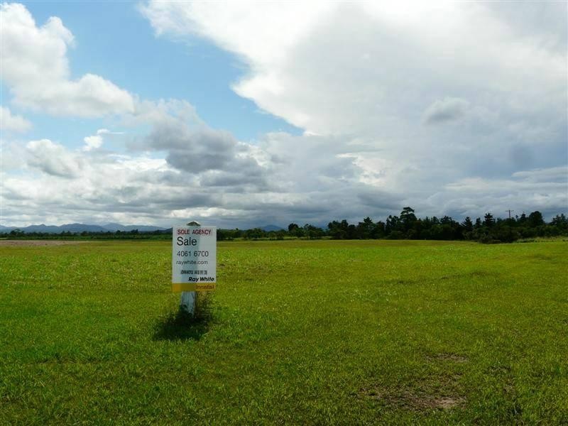 902,903 and3 Scullen Avenue, Innisfail QLD 4860