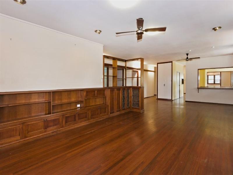 409 Flying Fish Point Road, Innisfail QLD 4860