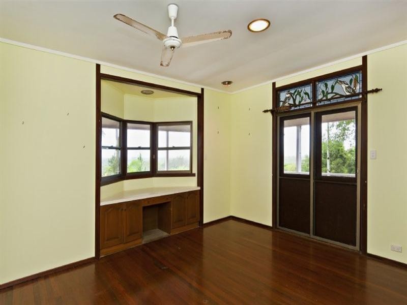 409 Flying Fish Point Road, Innisfail QLD 4860