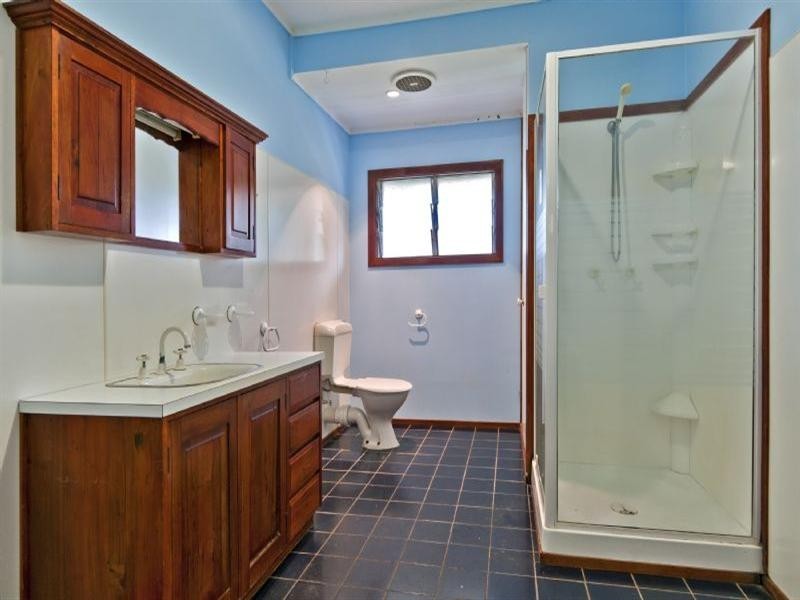 409 Flying Fish Point Road, Innisfail QLD 4860