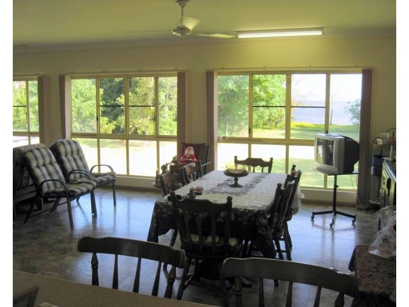 102 Bay Road, Coconuts QLD 4860