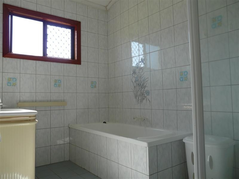 13 Rainforest Drive, Jubilee Heights QLD 4860