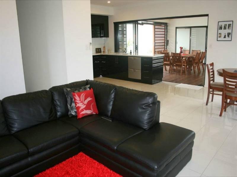 24 Bulgaru Road, Etty Bay QLD 4858