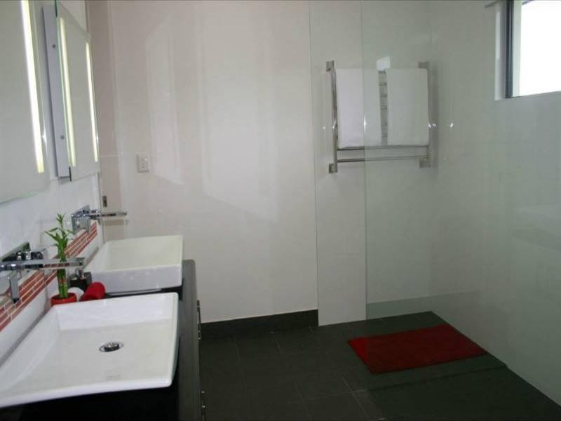 24 Bulgaru Road, Etty Bay QLD 4858