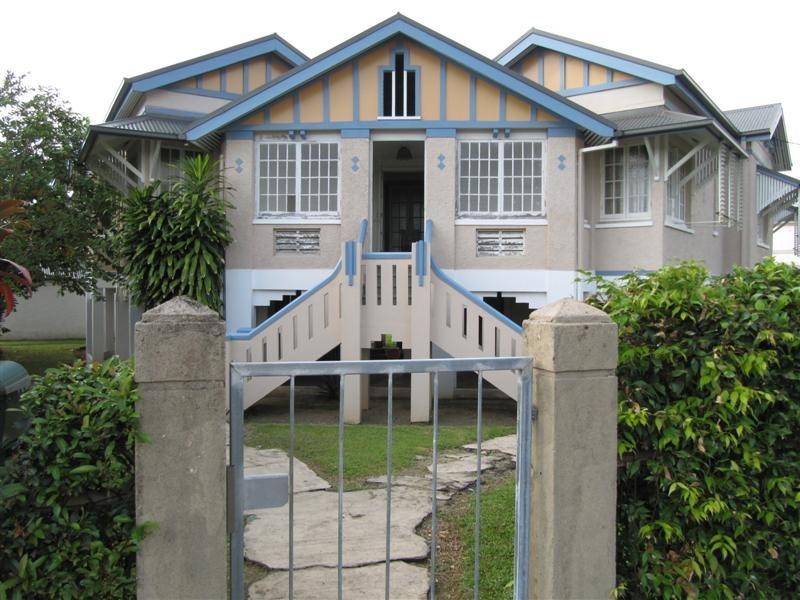 2/1 Mourilyan Road, Innisfail QLD 4860