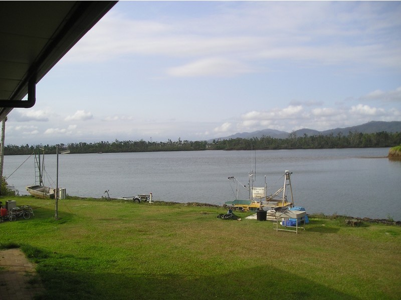 138 The Esplanade, Innisfail QLD 4860