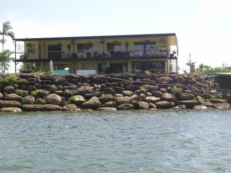 138 The Esplanade, Innisfail QLD 4860