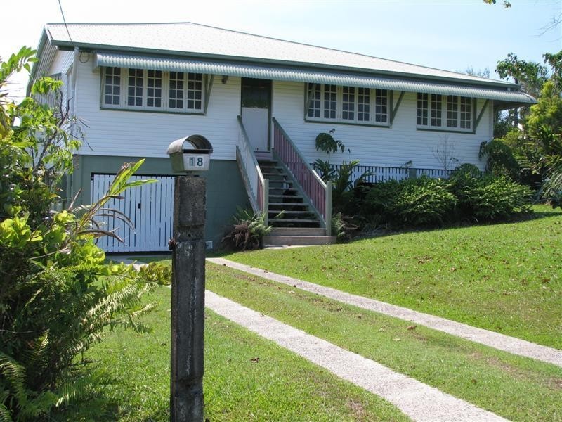 18 Bunda Street, Innisfail QLD 4860