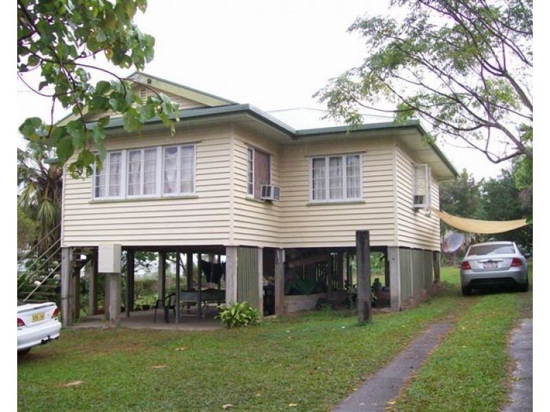55 Laurie Street, Hudson QLD 4860