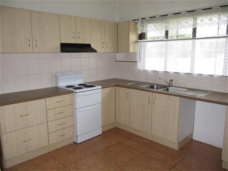 1 Blackwood, Innisfail QLD 4860