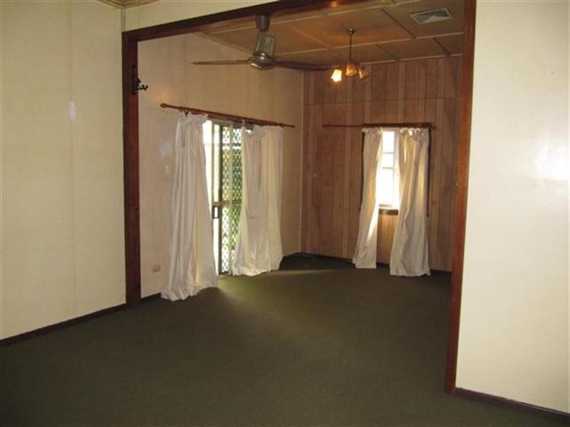 1 Blackwood, Innisfail QLD 4860