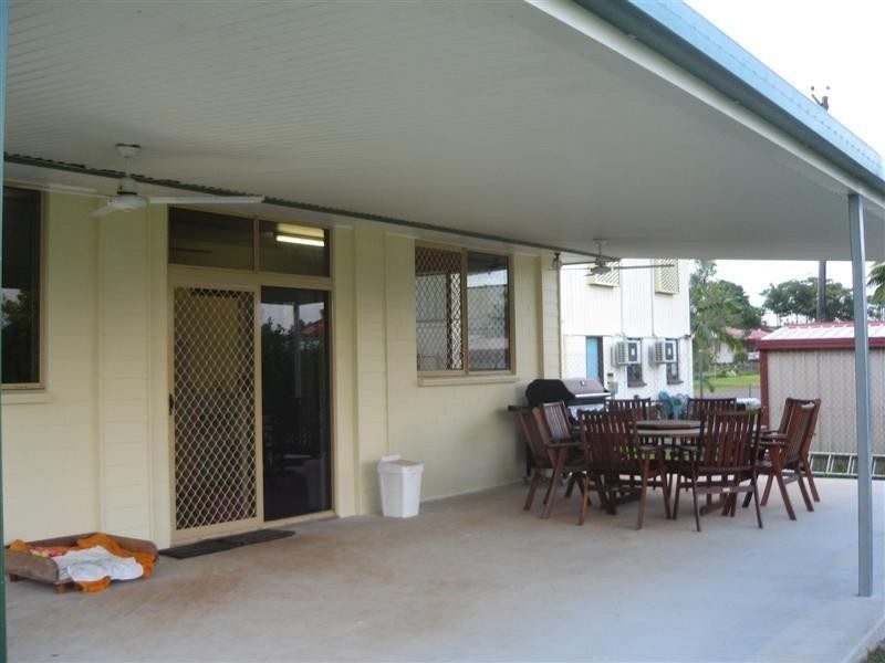 6 Cheshire Street, Wangan QLD 4871