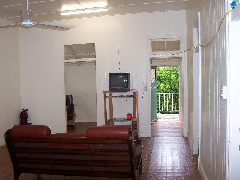 8 Glady Street, Innisfail QLD 4860