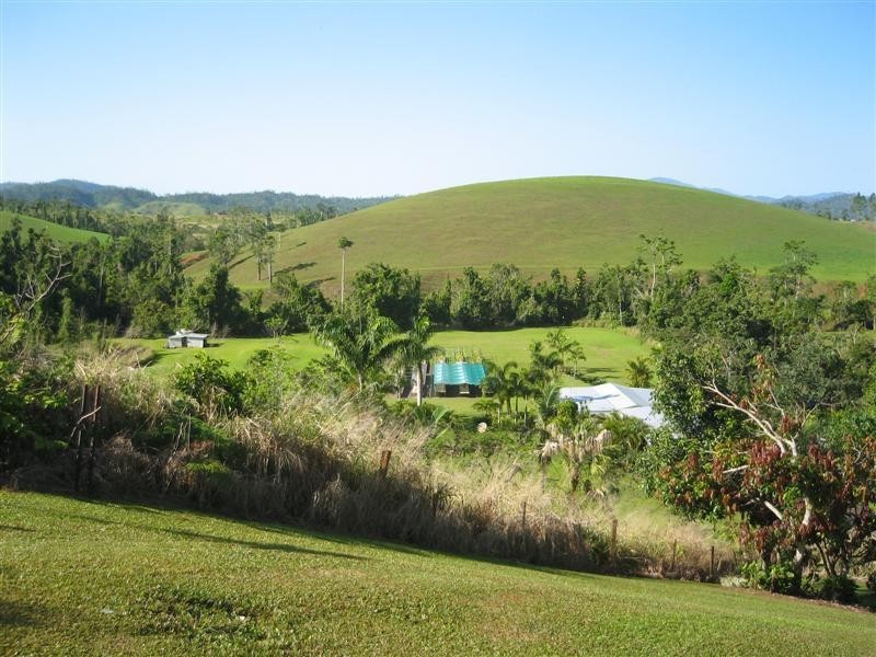 293 Utchee Creek Road, Mena Creek QLD 4871