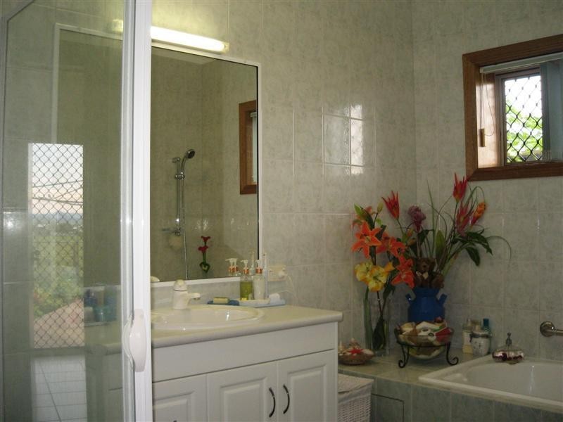 10 Peter Street, Cullinane QLD 4860