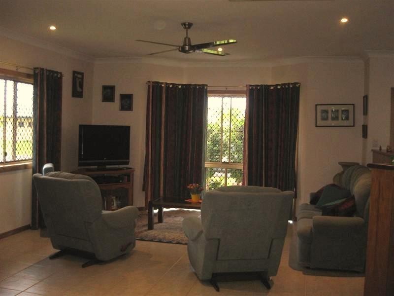 10 Peter Street, Cullinane QLD 4860