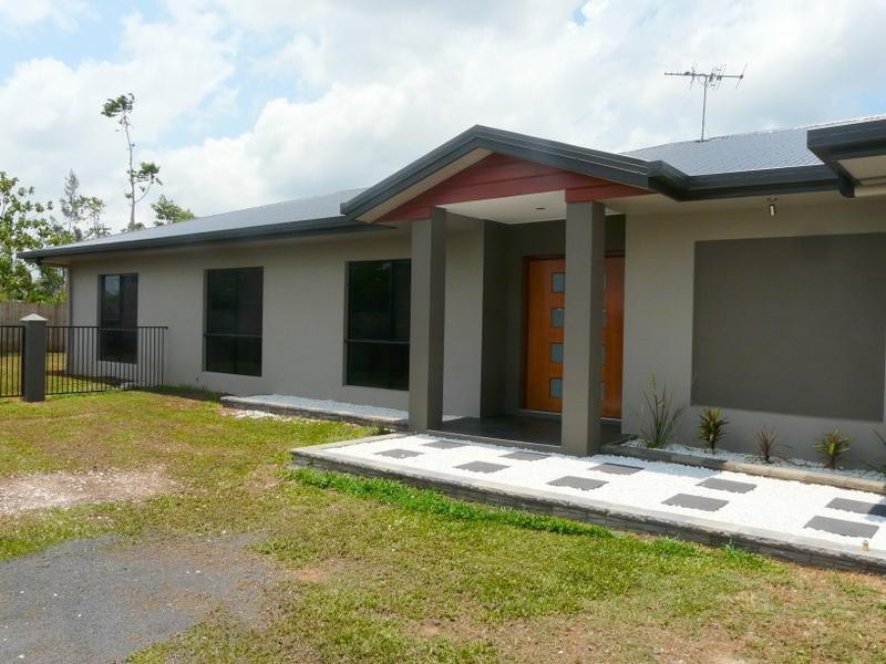 15 De Roma Close, Mena Creek, Innisfail QLD 4860