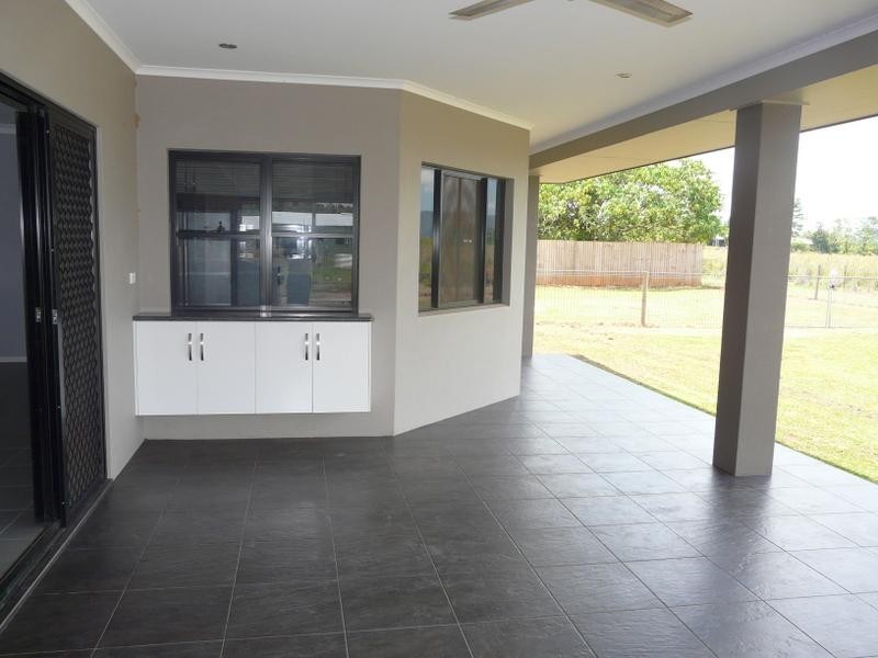 15 De Roma Close, Mena Creek, Innisfail QLD 4860