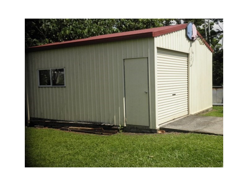 10 Lower Hickey, East Innisfail QLD 4860