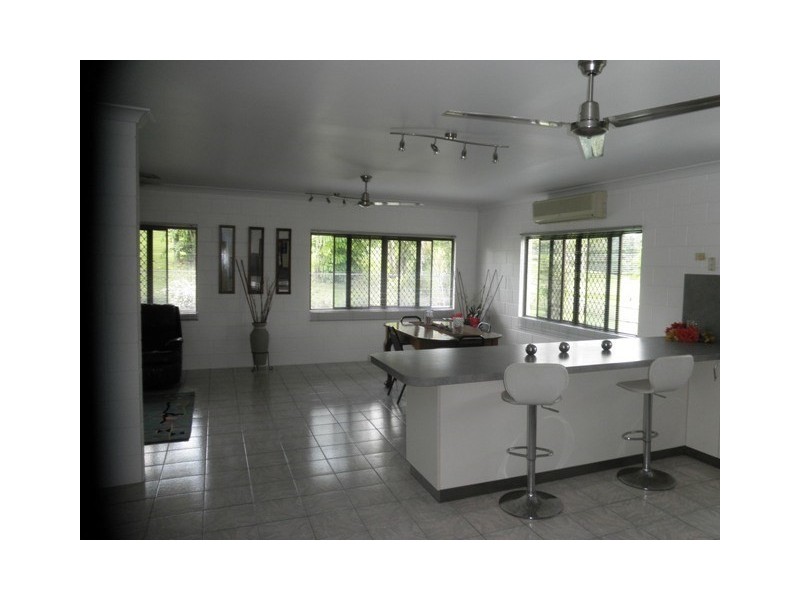 10 Lower Hickey, East Innisfail QLD 4860