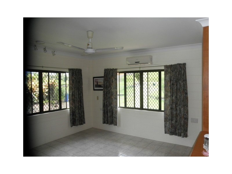 10 Lower Hickey, East Innisfail QLD 4860