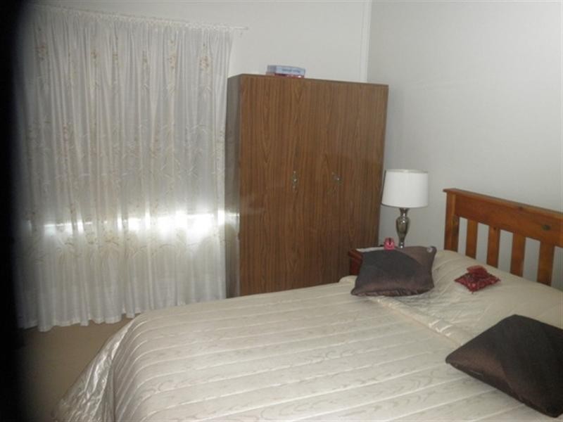 26 Glasgow, El Arish QLD 4855